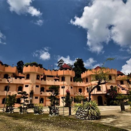 Lake Castle Sungai Lembing Exterior foto