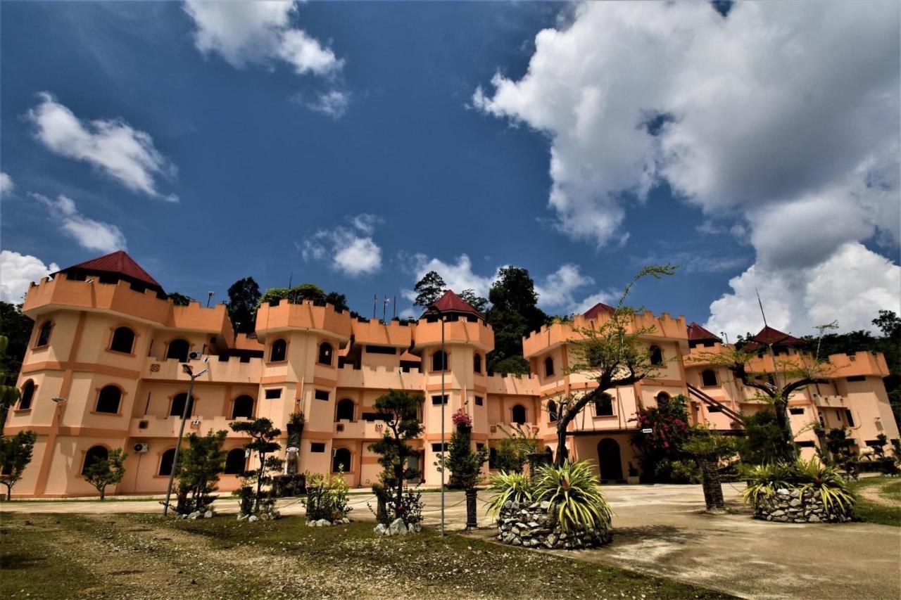 Lake Castle Sungai Lembing Exterior foto